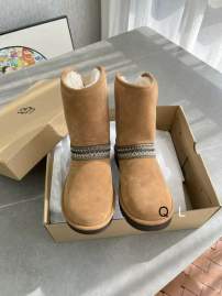 Picture of UGG Shoes _SKUUGGsz35-40LL102419727